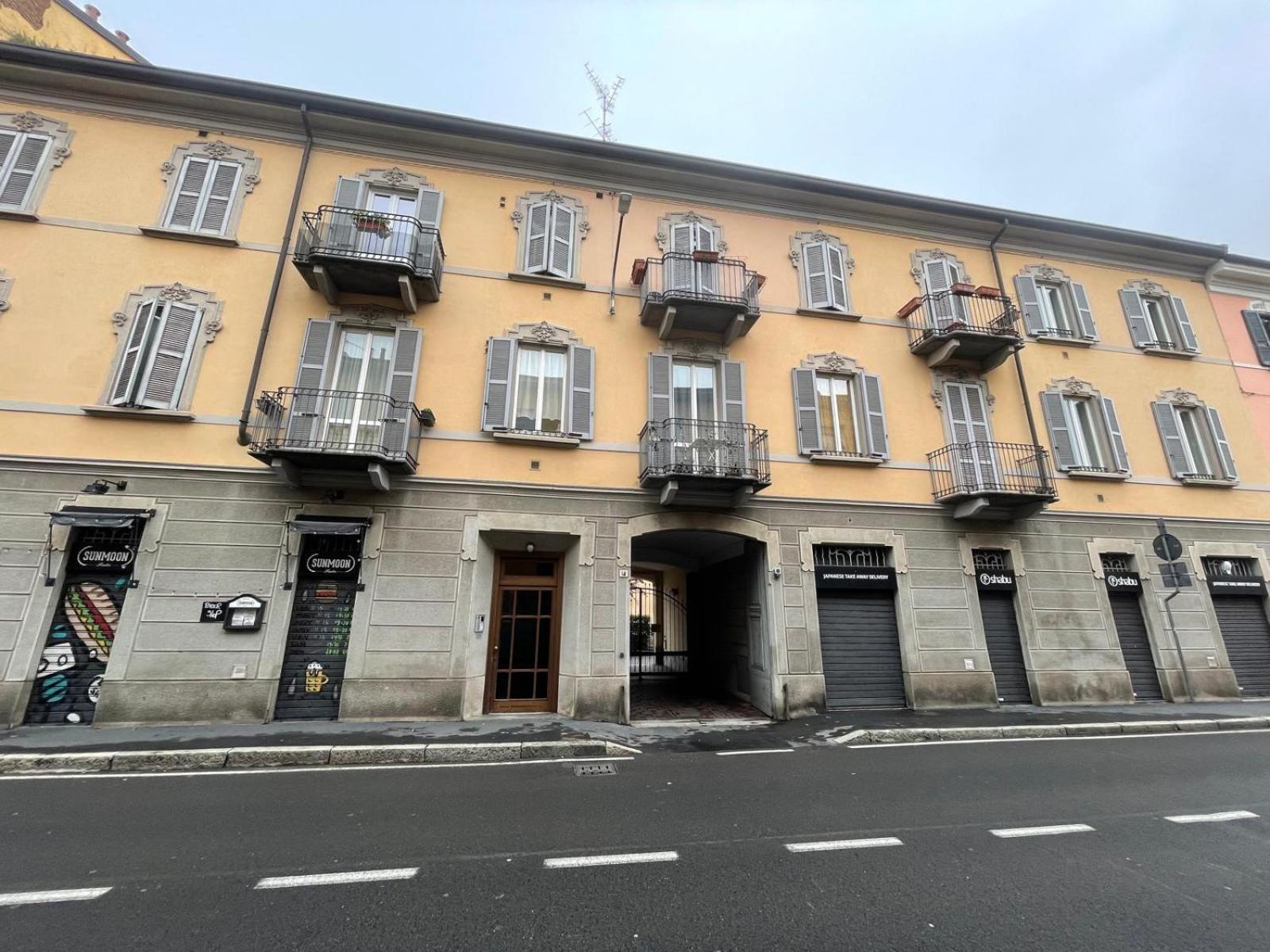 Gelsomino Appartamento Con Posto Auto Nel Centro Di Monza Kültér fotó